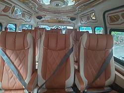 รถตู้ VIP 9 ที่นั่ง