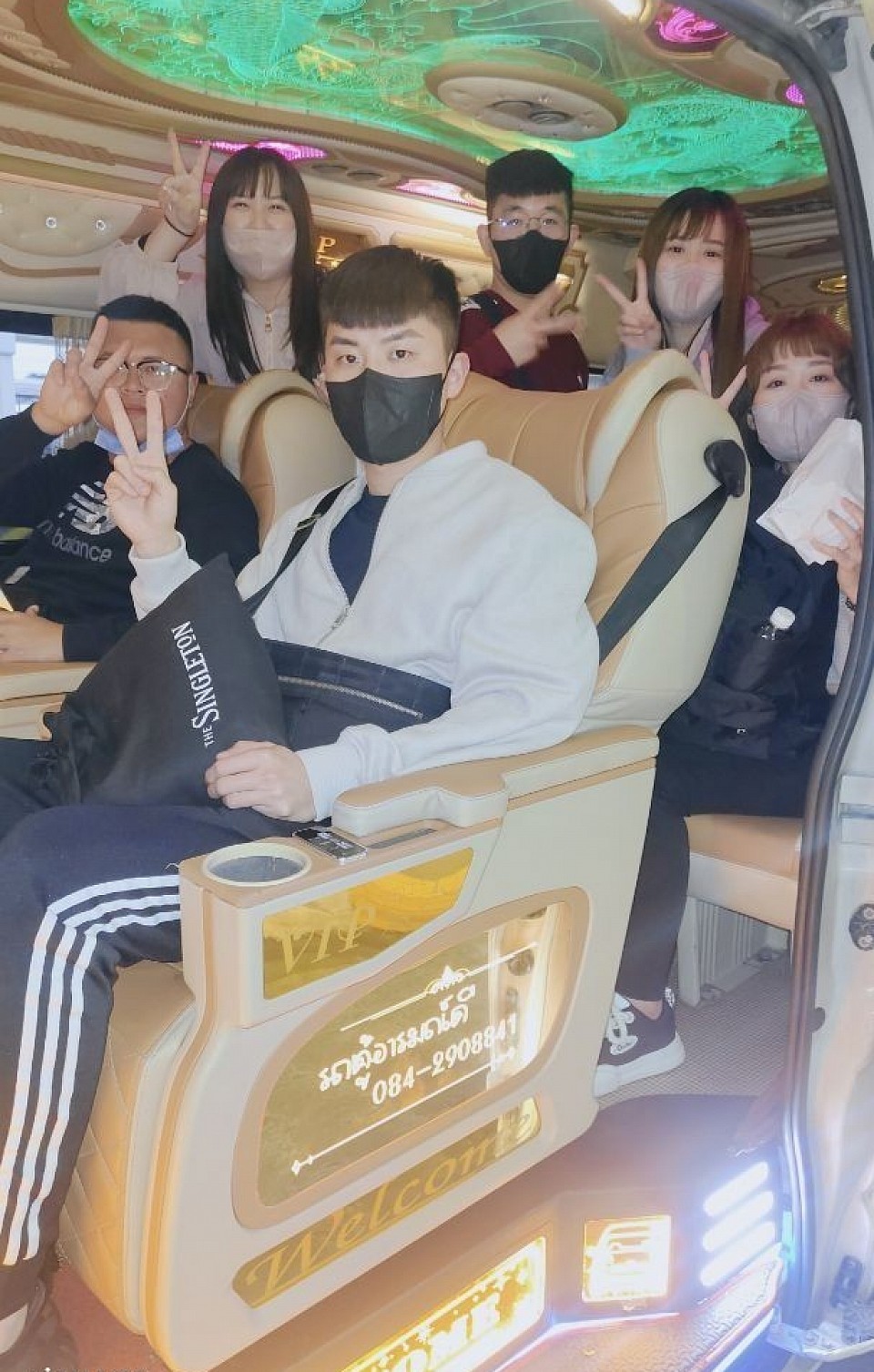 เช่ารถตู้ไปเที่ยวระยอง